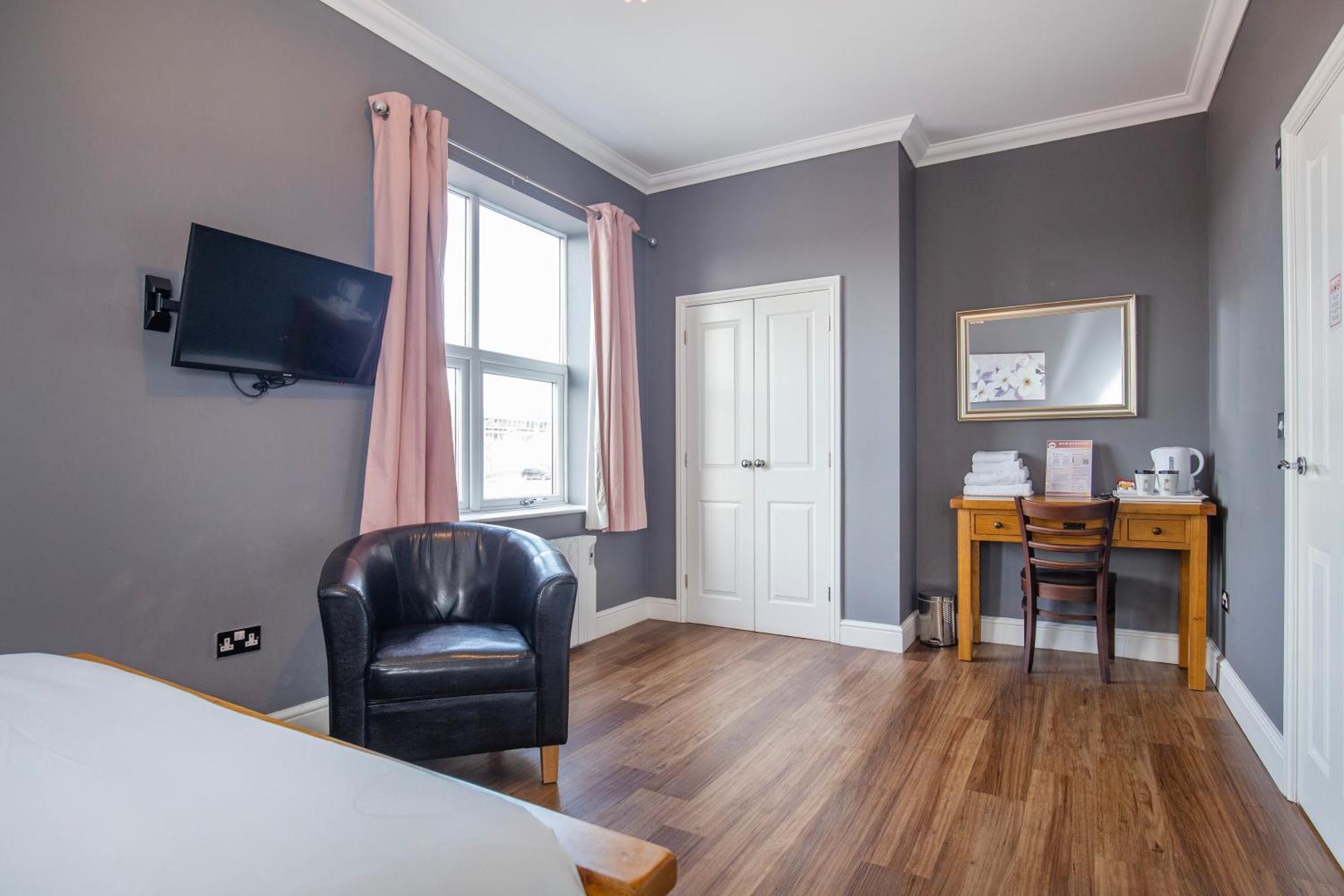 Marlborough Hotel NWI Pokoj fotografie