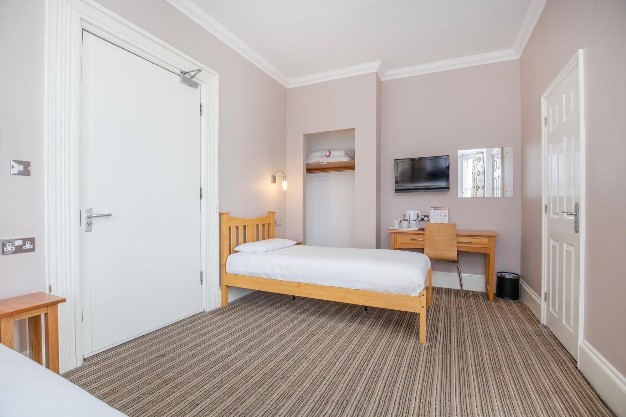 Marlborough Hotel NWI Pokoj fotografie